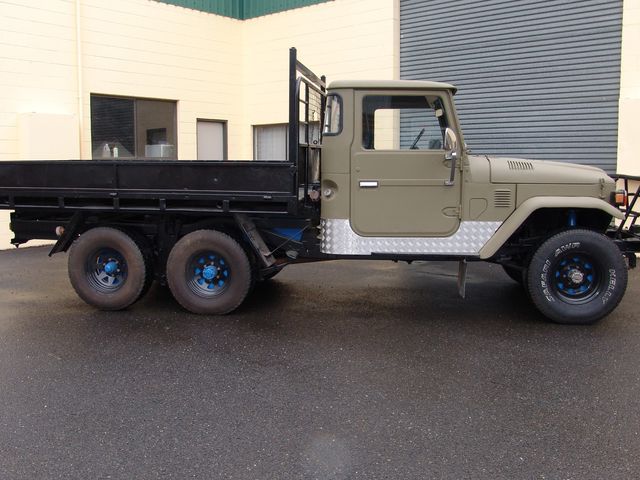 FJ45 LandCruiser 6x6 tray-back